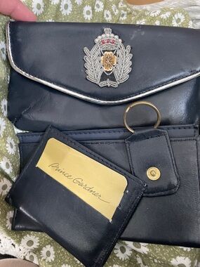 Prince Gardner Navy Faux Leather Wallet Set with Embellished Crest New Old Stock